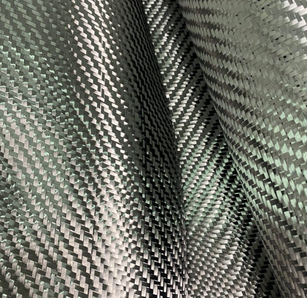 3K 160g Twill Weave Carbon Fiber Fabric - Lightweight for Decorative Panels & Automotive Trim 3K 160g Twill Weave Carbon Fiber Fabric - Lightweight for Decorative Panels & Automotive Trim - Image 3